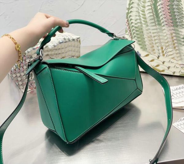 luxury women puzzle geometric shoulder bags designers leather handbags cross body fashion totes handbag contrast color patchwork purses
luxury women puzzle geometric shoulder bags designers leather handbags cross body fashion totes handbag contrast color patchwork purses