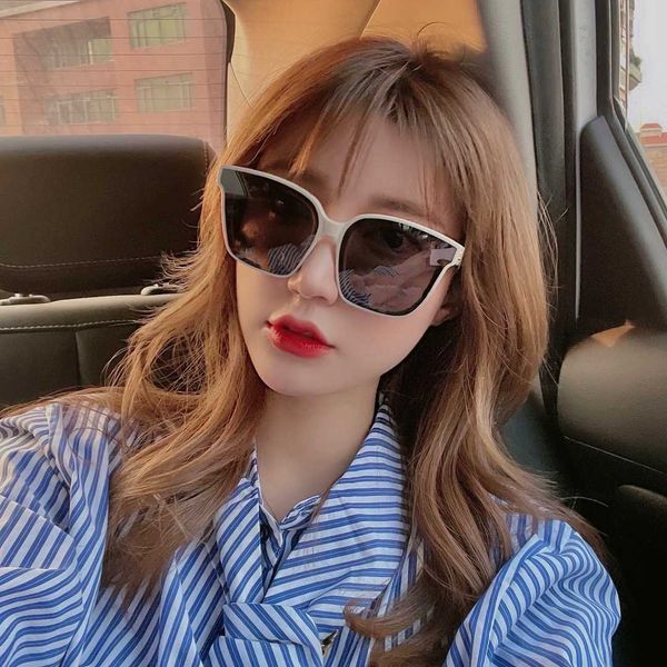 2023 fashion sunglasses factory 50% retail xiaoxiangjia 2021 new plate and box sunglass women's network red street pgraphy with 5789b s, White;black
2023 fashion sunglasses factory 50% retail xiaoxiangjia 2021 new plate and box sunglass women's network red street pgraphy with 5789b s, White;black