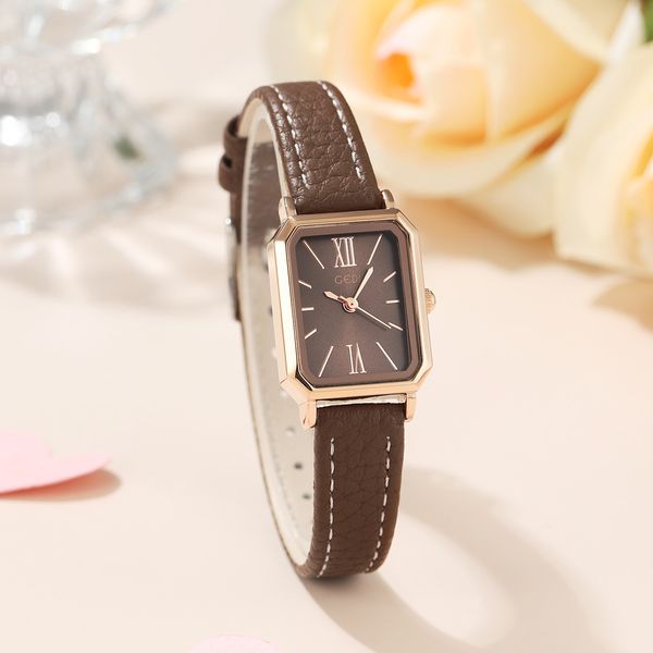 new watch for women with minimalist and niche design, light and luxurious temperament, small square watch for female high school students, q, Slivery;golden
new watch for women with minimalist and niche design, light and luxurious temperament, small square watch for female high school students, q, Slivery;golden