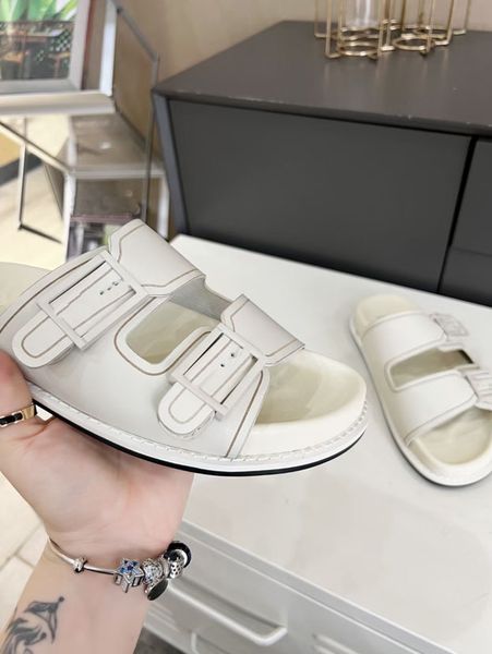 multi color bom flat mule slippers women's summer shoe cover leather slippers with double straps sandal flip flops classic brown black
multi color bom flat mule slippers women's summer shoe cover leather slippers with double straps sandal flip flops classic brown black