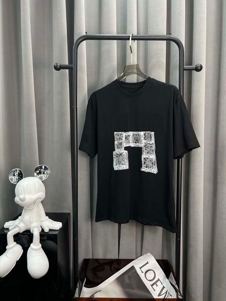 new fashion designer men's t-shirt high-quality latest women's alphabet print short sleeve embroidered crew neck cotton t-shirt. a, White;black
new fashion designer men's t-shirt high-quality latest women's alphabet print short sleeve embroidered crew neck cotton t-shirt. a, White;black