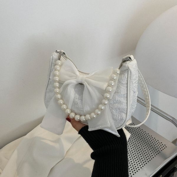 waist bags bowknot handheld pearl bag fashion zipper embroidery handbag summer crossbody women printing soft fabric trendy 230520
waist bags bowknot handheld pearl bag fashion zipper embroidery handbag summer crossbody women printing soft fabric trendy 230520
