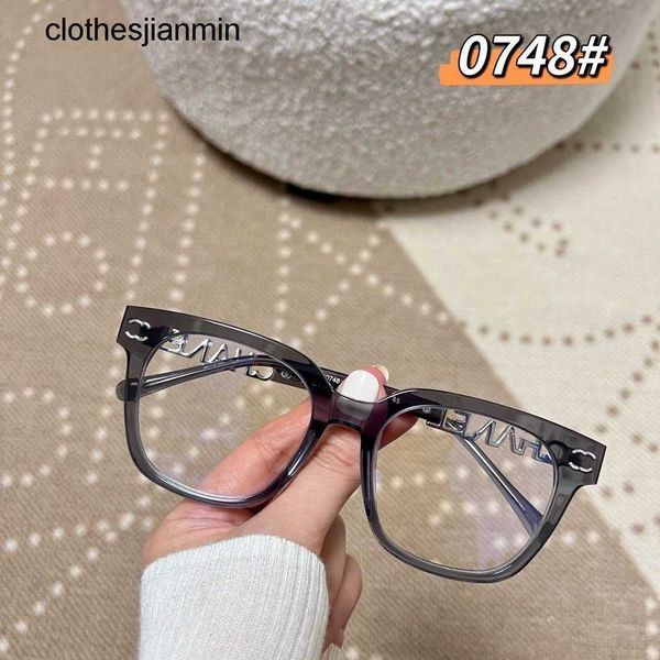 2023 fashion sunglasses factory 85% retail chan xiaoxiang's glass ch0748 framed large square flat mirror letter net red lady advanced s, White;black
2023 fashion sunglasses factory 85% retail chan xiaoxiang's glass ch0748 framed large square flat mirror letter net red lady advanced s, White;black