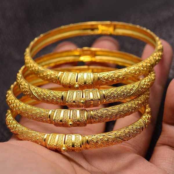 bangle dubai gold color queen crown bracelet bangles for women girl islam muslim arab middle eastern wedding copper jewelry bangle, Black
bangle dubai gold color queen crown bracelet bangles for women girl islam muslim arab middle eastern wedding copper jewelry bangle, Black