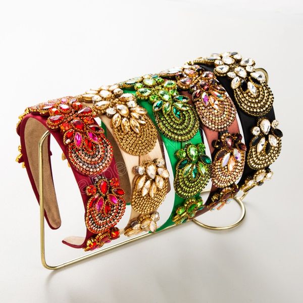 luxury color rhinestone shiny headbands fashion hair accessories for women trendy party hairband hair band girl headwear, Slivery;white
luxury color rhinestone shiny headbands fashion hair accessories for women trendy party hairband hair band girl headwear, Slivery;white