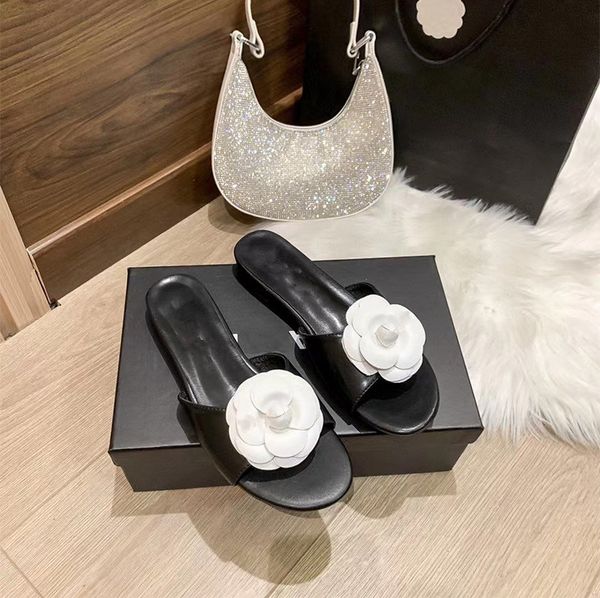 ladies slippers camellia flower summer new beach vacation flat heel sandals elegant flower women's shoes for outdoor wear, Black
ladies slippers camellia flower summer new beach vacation flat heel sandals elegant flower women's shoes for outdoor wear, Black