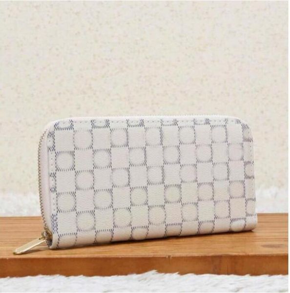 2023 fashion flowers designer zipper wallets men women leather bags classic letters coin purse original box plaid card holder10, Red;black
2023 fashion flowers designer zipper wallets men women leather bags classic letters coin purse original box plaid card holder10, Red;black