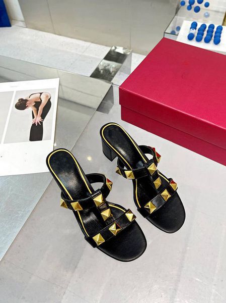 fashion sandals valentinoity summer women slippersslide leather leisure sandals luxury designers sandals h012, Black
fashion sandals valentinoity summer women slippersslide leather leisure sandals luxury designers sandals h012, Black
