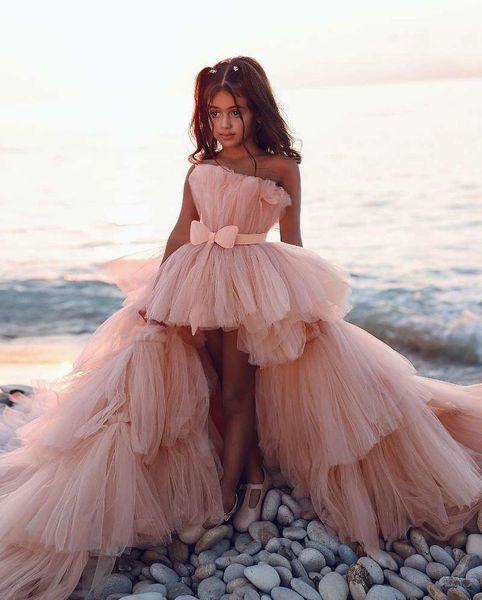 pink flower girls' dresses strapless sleeveless tiered skirt high low tulle flower girl dress, White;blue
pink flower girls' dresses strapless sleeveless tiered skirt high low tulle flower girl dress, White;blue