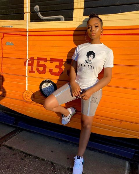 2023 brand designer women letter tracksuits summer two piece sets short sleeve t-shirt shorts fashion sports suit crew neck outfits pullover, Gray
2023 brand designer women letter tracksuits summer two piece sets short sleeve t-shirt shorts fashion sports suit crew neck outfits pullover, Gray