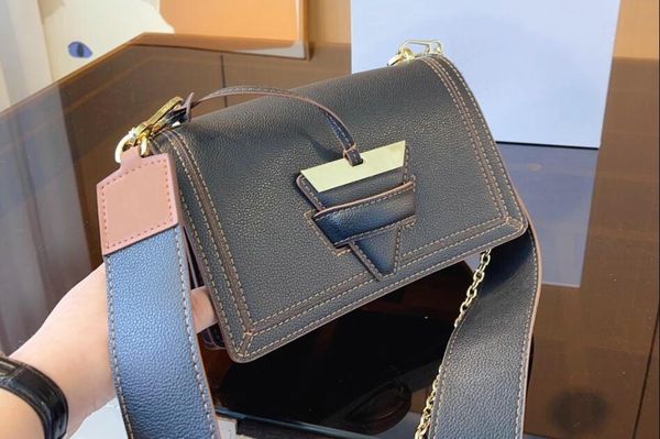 women puzzle luxury geometric shoulder bags designers handbags cross body fashion contrast color patchwork purses with letters 24cm
women puzzle luxury geometric shoulder bags designers handbags cross body fashion contrast color patchwork purses with letters 24cm