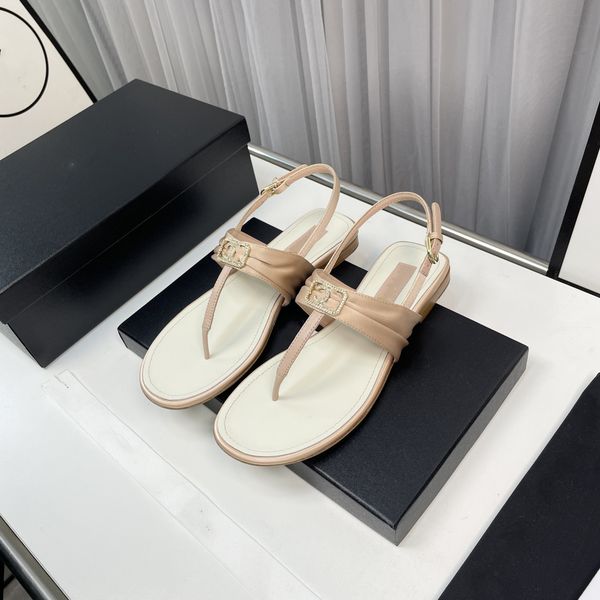 designer cc beach shoes sandals women luxury slides fashion slipper outdoor slippers summer classics sandal vvrs
designer cc beach shoes sandals women luxury slides fashion slipper outdoor slippers summer classics sandal vvrs