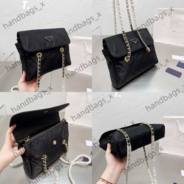 designer bag p bag new lingge chain women's bag parachute wandering middle ancient black gold nylon canvas one shoulder handbag versati
designer bag p bag new lingge chain women's bag parachute wandering middle ancient black gold nylon canvas one shoulder handbag versati