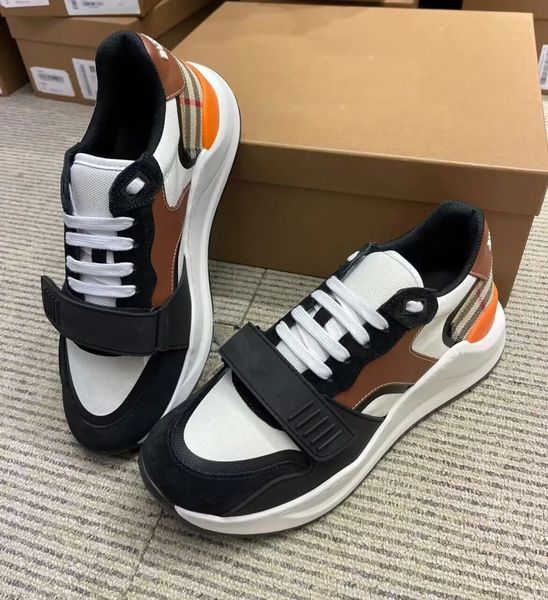 men vintage sneakers striped casual shoes check trainers mens fashion lattice brand man outdoor classic treaded sports flats with box, Black
men vintage sneakers striped casual shoes check trainers mens fashion lattice brand man outdoor classic treaded sports flats with box, Black