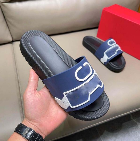 with box slippers waterfront embossed mule rubber slide beach sandals men women black summer shoes sneakers
with box slippers waterfront embossed mule rubber slide beach sandals men women black summer shoes sneakers