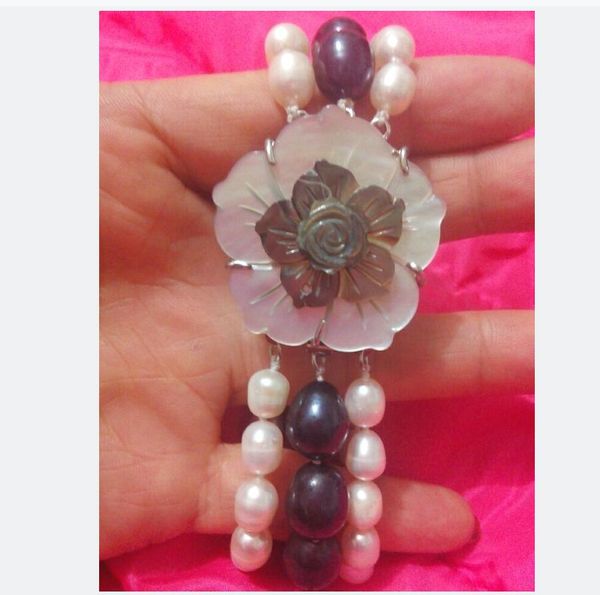 fine pearl jewelry genuine natural 3rows united white black pearls beaded bracelet 7-8inches with multi-layer shell flower clasp
fine pearl jewelry genuine natural 3rows united white black pearls beaded bracelet 7-8inches with multi-layer shell flower clasp