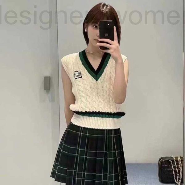 women's sweaters designer winter knitwear sweater women wool vest letter embroidery v neck pullover sweatshirt womens sleeveless vests, White;black
women's sweaters designer winter knitwear sweater women wool vest letter embroidery v neck pullover sweatshirt womens sleeveless vests, White;black