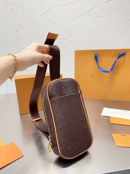 men and women cross body designer chest bags fashion shoulder bag luxury messenger bags flower printed pocket 2colors retro crossbody bags
men and women cross body designer chest bags fashion shoulder bag luxury messenger bags flower printed pocket 2colors retro crossbody bags