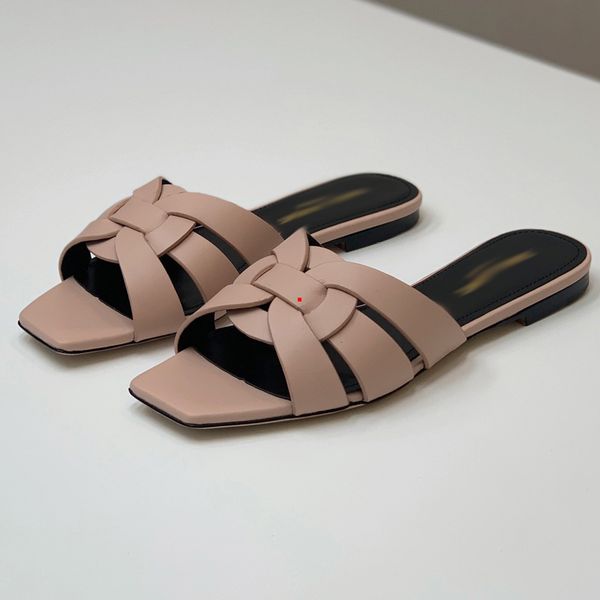 2023 designer women slides sandal flat mule slipper womens beach slides rubber soles summer flip flops with box -m0043, Black
2023 designer women slides sandal flat mule slipper womens beach slides rubber soles summer flip flops with box -m0043, Black
