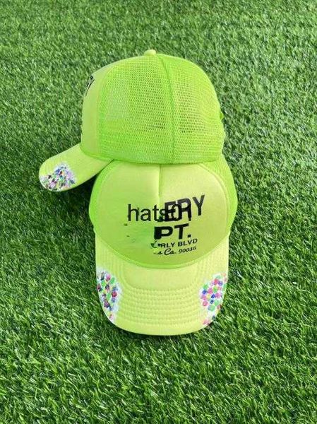 fluorescent green galleryes ball caps casual lettering curved brim baseball cap fashion letters graffiti hat, Blue;gray
fluorescent green galleryes ball caps casual lettering curved brim baseball cap fashion letters graffiti hat, Blue;gray