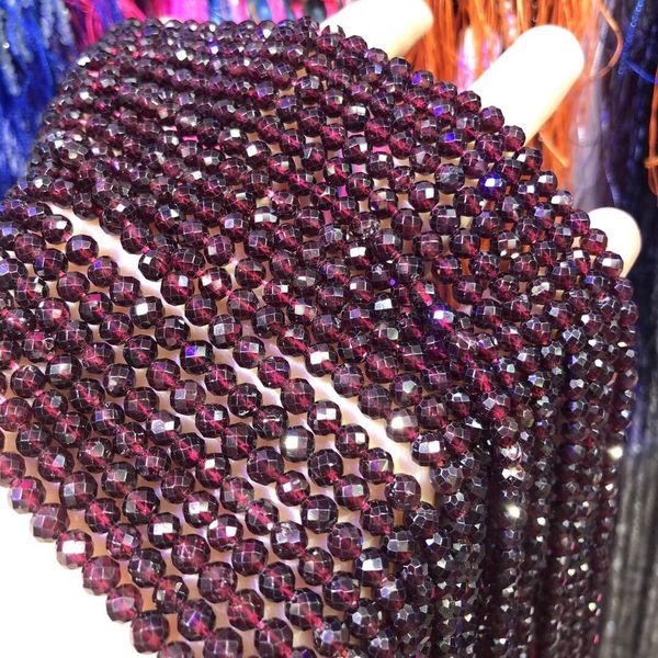 crystal natural garnet stone beads 4.5mm round faceted loose beads for necklace diy bracelet jewelry making accessories wholesale
crystal natural garnet stone beads 4.5mm round faceted loose beads for necklace diy bracelet jewelry making accessories wholesale