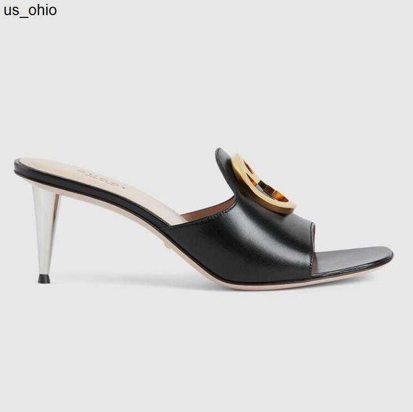 sandals 2023 g blondie luxury sandals designer women flip flops slipper fashion genuine leather slides metal chain ladies casual shoes with, Black
sandals 2023 g blondie luxury sandals designer women flip flops slipper fashion genuine leather slides metal chain ladies casual shoes with, Black