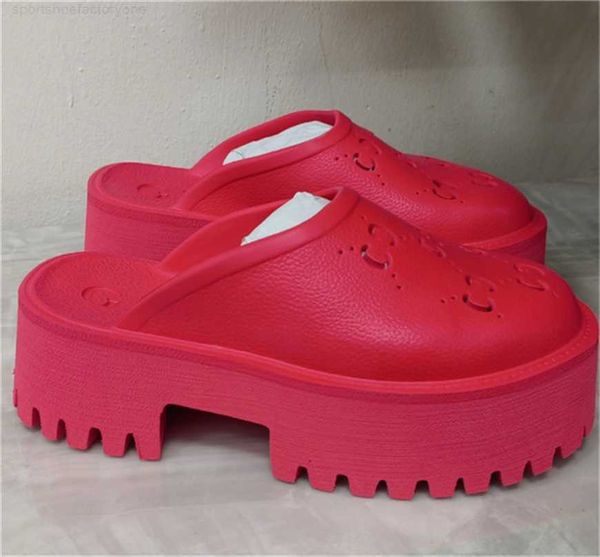 2022 brand perforated slippers women platform designer sandals wedge rubber cut-out slide transparent materials fashion beach sandals, Black
2022 brand perforated slippers women platform designer sandals wedge rubber cut-out slide transparent materials fashion beach sandals, Black