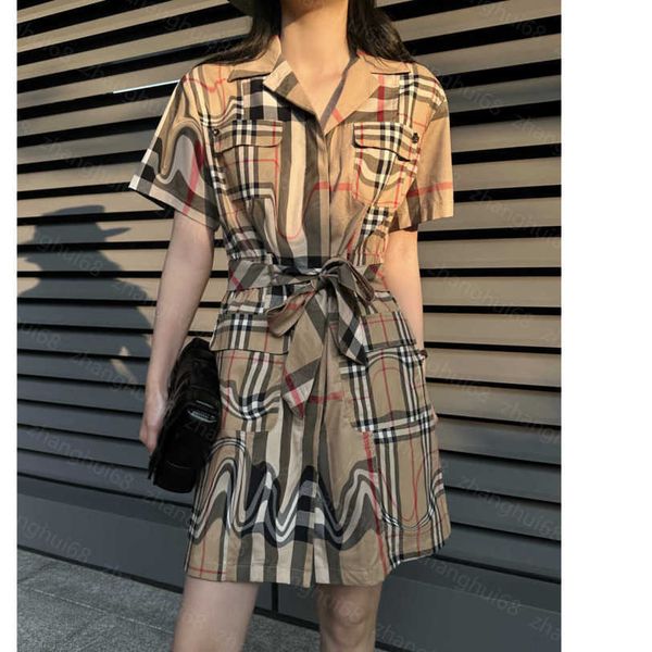 23ss womens designer clothing summer dresses women dress lapel plaid patchwork receive waist belt short sleeve shirt dress womens clothing a, Black;gray 
23ss womens designer clothing summer dresses women dress lapel plaid patchwork receive waist belt short sleeve shirt dress womens clothing a, Black;gray