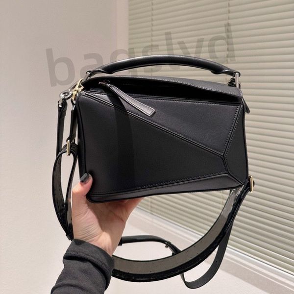 designer tote bag puzzle crossbody bag luxury shoulder bags women handbag geometric totes bags mini bag two shoulder strap contrast color pa
designer tote bag puzzle crossbody bag luxury shoulder bags women handbag geometric totes bags mini bag two shoulder strap contrast color pa
