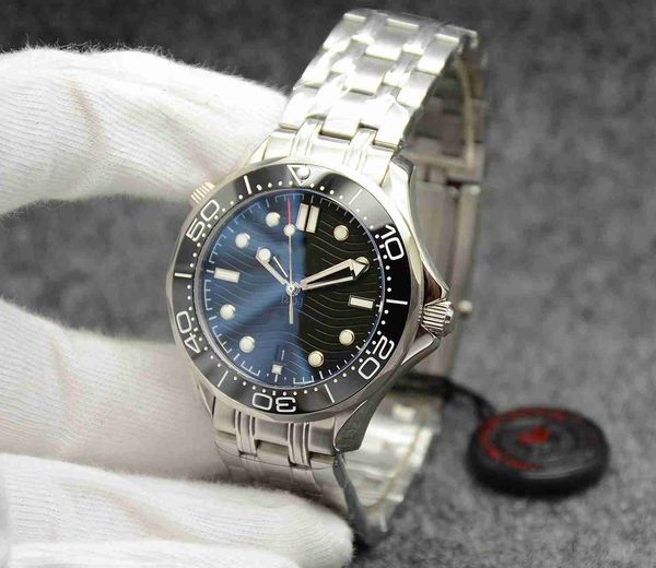 41mm automatic mechanical outdoor mens watches watch black dial with stainless steel bracelet rotatable bezel transparent case back, Slivery;black
41mm automatic mechanical outdoor mens watches watch black dial with stainless steel bracelet rotatable bezel transparent case back, Slivery;black