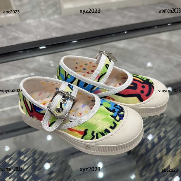2023 kids shoes metal buckle decoration child sneakers camo pattern printing baby casual shoes box protection new arrival, Black;red
2023 kids shoes metal buckle decoration child sneakers camo pattern printing baby casual shoes box protection new arrival, Black;red