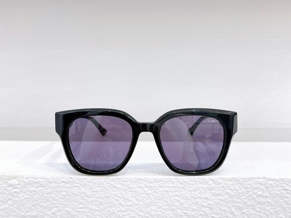 womens sunglasses for women men sun glasses mens fashion style protects eyes uv400 lens with random box and case 1134, White;black
womens sunglasses for women men sun glasses mens fashion style protects eyes uv400 lens with random box and case 1134, White;black