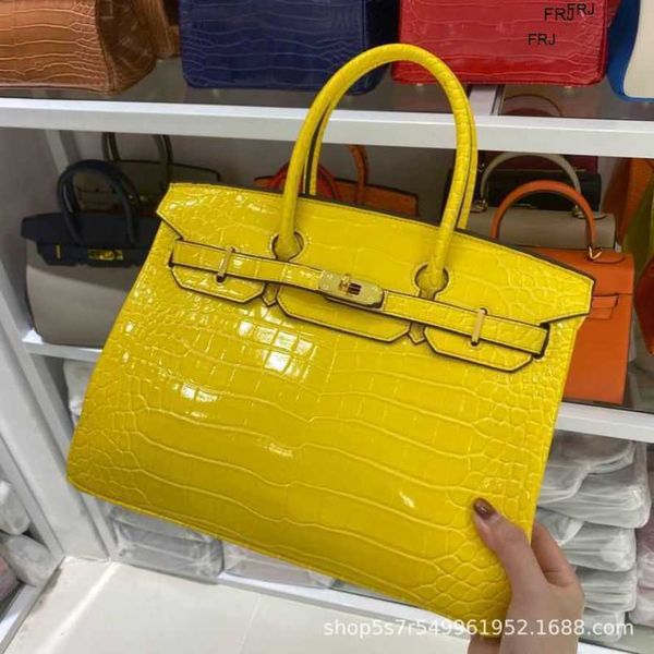 designer bags birkin handbags lock crocodile pattern stone bag cowhide leather commuting large capacity one shoulder messenger factory have
designer bags birkin handbags lock crocodile pattern stone bag cowhide leather commuting large capacity one shoulder messenger factory have