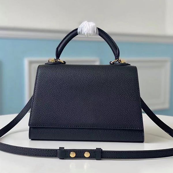 designer shoulder bags luxury tote bags 1:1 quality genuine leather handbags 25cm with box ml067
designer shoulder bags luxury tote bags 1:1 quality genuine leather handbags 25cm with box ml067