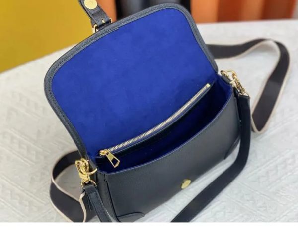 designer women shoulder bags luxury diane handbags flower letter empreinte crossbody bag quality leather ladies underarm pouch002
designer women shoulder bags luxury diane handbags flower letter empreinte crossbody bag quality leather ladies underarm pouch002