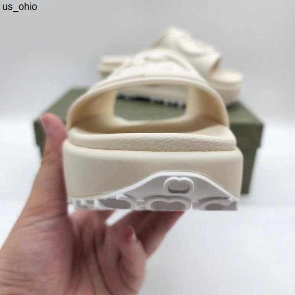 sandals designer platform sandals brand women fashion slide sandal foam rubber sandals size 3645 j230522, Black
sandals designer platform sandals brand women fashion slide sandal foam rubber sandals size 3645 j230522, Black