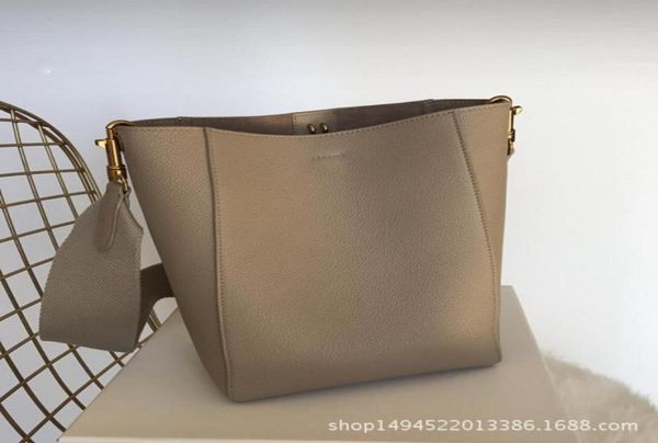evening bags 2022 vintage brand women039s leather handbag genuine real wide strap female shoulder bag band sangle bucket8320591
evening bags 2022 vintage brand women039s leather handbag genuine real wide strap female shoulder bag band sangle bucket8320591