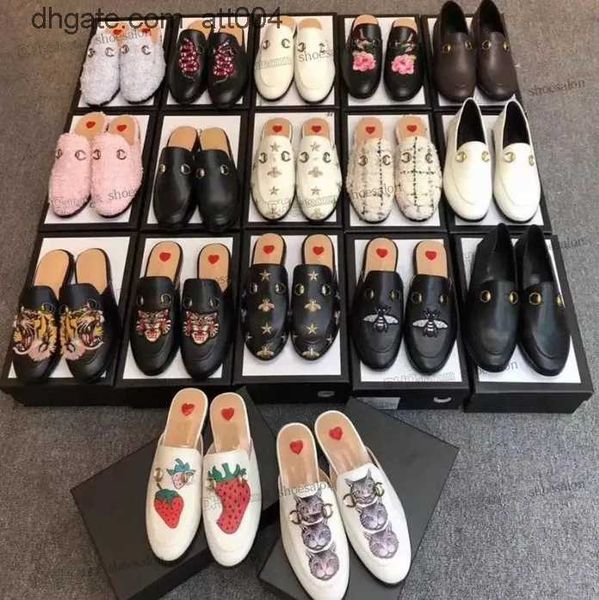 2023 designer mules slippers women loafers genuine leather sandals buckle luxury casual shoes horsebit half drag princetown metal chain shoe, Black
2023 designer mules slippers women loafers genuine leather sandals buckle luxury casual shoes horsebit half drag princetown metal chain shoe, Black