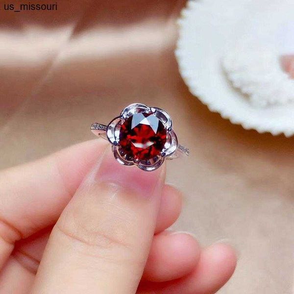 band rings natural garnet ring female s925 sterling silver mozambique pigeon blood ruby female ring temperament japanese and korean simple j
band rings natural garnet ring female s925 sterling silver mozambique pigeon blood ruby female ring temperament japanese and korean simple j