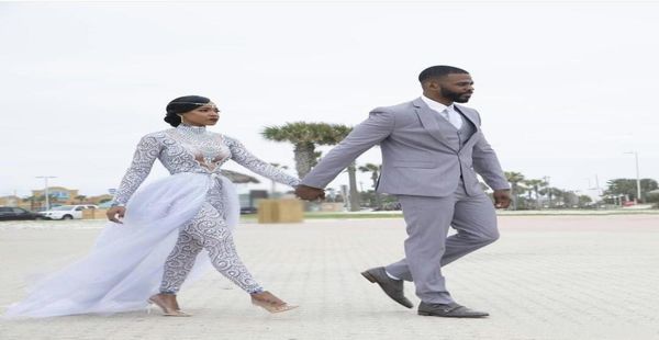 plus size 2021 jumpsuits wedding dresses bridal gowns with detachable train high neck long sleeves muslim african beaded custom ma4127799, White
plus size 2021 jumpsuits wedding dresses bridal gowns with detachable train high neck long sleeves muslim african beaded custom ma4127799, White