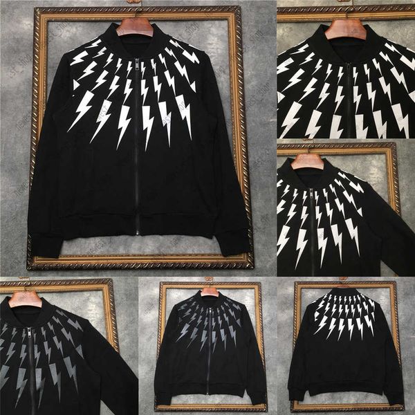 21ss designer jackets for mens clothing black and white contrast coats geometric print coat zip streetwear outwear luxury jacket 18c3, Black;brown
21ss designer jackets for mens clothing black and white contrast coats geometric print coat zip streetwear outwear luxury jacket 18c3, Black;brown