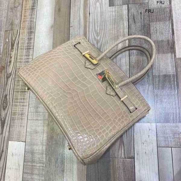 designer bags birkin handbags new fashionable and versatile air blue crocodile bag womens hand platinum c have logo have logo frj
designer bags birkin handbags new fashionable and versatile air blue crocodile bag womens hand platinum c have logo have logo frj