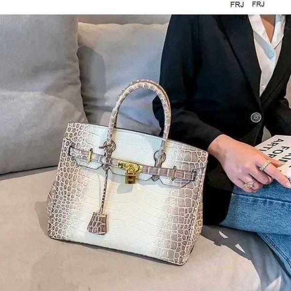 designer bags birkins handbags 2023 new high capacity womens fashion one shoulder underarm large texture handbag have frj have frj
designer bags birkins handbags 2023 new high capacity womens fashion one shoulder underarm large texture handbag have frj have frj