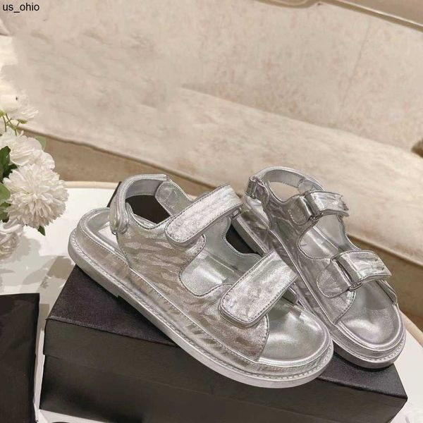 sandals leather with stitching hook and loop sandals sporty casual women gold silver designer black white summer girl fashion shoes j230522
sandals leather with stitching hook and loop sandals sporty casual women gold silver designer black white summer girl fashion shoes j230522