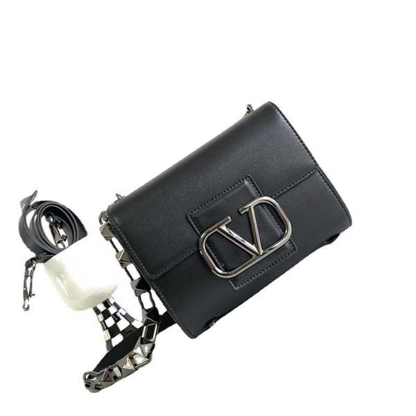 v designer bags for designer ladies v ons buckle nice women bag beauty ins beach bags handbags 2023 new leather rivet cowhide small handbag
v designer bags for designer ladies v ons buckle nice women bag beauty ins beach bags handbags 2023 new leather rivet cowhide small handbag