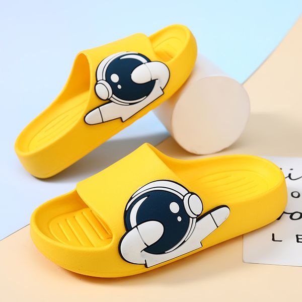 slipper children slippers boy girls summer shoes kids slides soft cartoon casual flip flops 4 to 10 years boy sandal girls slippers 230522, Black;grey
slipper children slippers boy girls summer shoes kids slides soft cartoon casual flip flops 4 to 10 years boy sandal girls slippers 230522, Black;grey