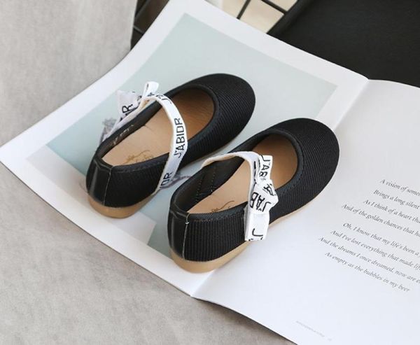 girl princess shoes girls bow flat baby children casual cute kids outdoorshoes fashion style soft sole studentshoes9813153, Black;grey
girl princess shoes girls bow flat baby children casual cute kids outdoorshoes fashion style soft sole studentshoes9813153, Black;grey