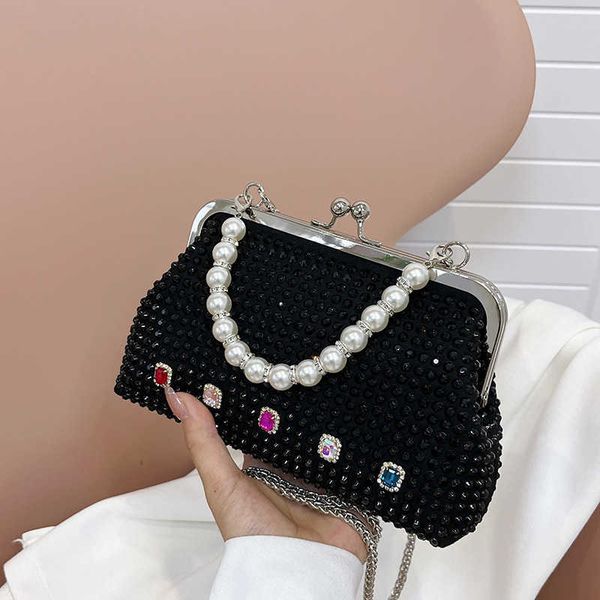 women's bag 2023 summer fashion new bag casual handheld clip bag large capacity commuter shoulder bag 230522
women's bag 2023 summer fashion new bag casual handheld clip bag large capacity commuter shoulder bag 230522