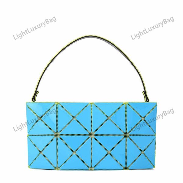 designer colored mini handbag geometric diamond checker folding small square bag mini handbag women's bag
designer colored mini handbag geometric diamond checker folding small square bag mini handbag women's bag
