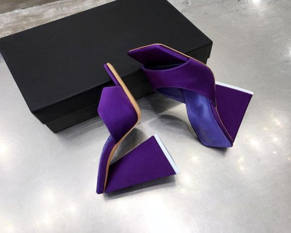 customized triangle shaped heel logo printed slipper sandal details in place leather cattle lacquer satin parchment foot pad impor4058355, Black
customized triangle shaped heel logo printed slipper sandal details in place leather cattle lacquer satin parchment foot pad impor4058355, Black